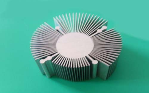 ���ɢ�������Á������